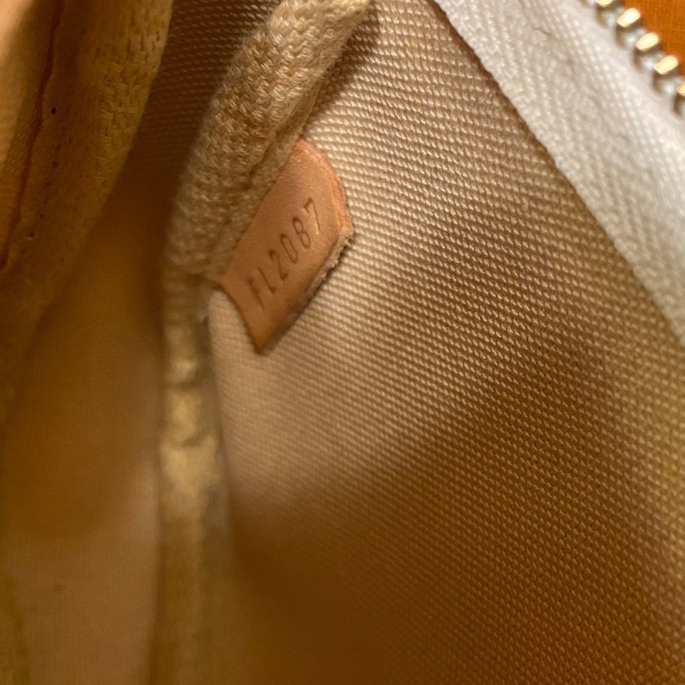 Damier Azur Louis Vuitton Bundle - Picture 7 of 13